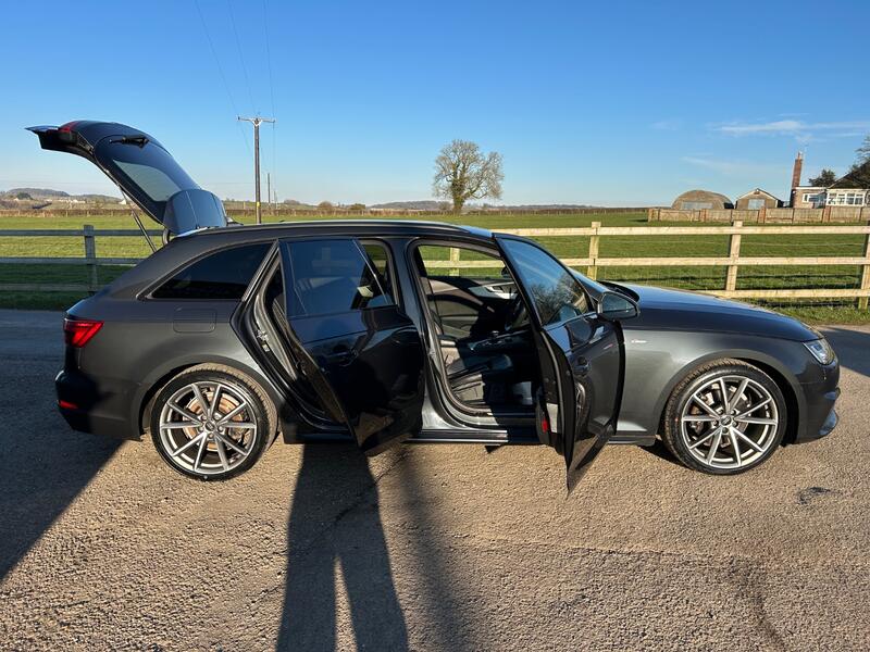 AUDI A4 AVANT