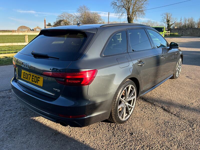 AUDI A4 AVANT