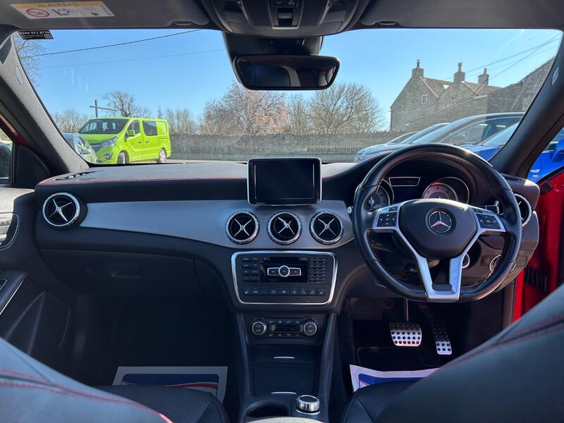 MERCEDES-BENZ GLA CLASS