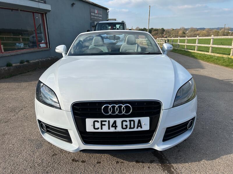 AUDI TT