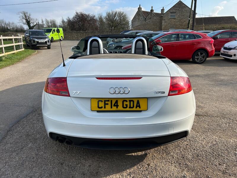 AUDI TT