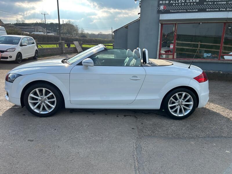 AUDI TT