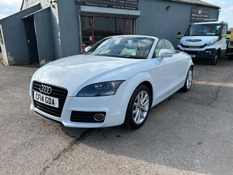 AUDI TT