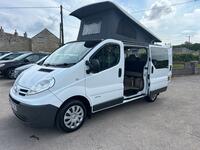 NISSAN NV300