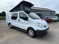 NISSAN NV300