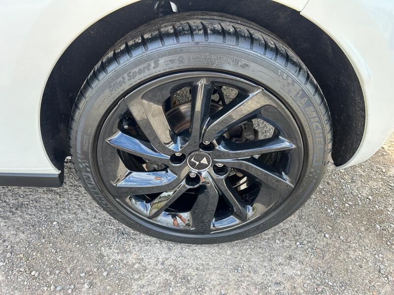 DS AUTOMOBILES DS 3