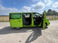 VAUXHALL VIVARO